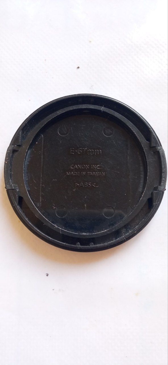 Защитная крышка на объектив Canon