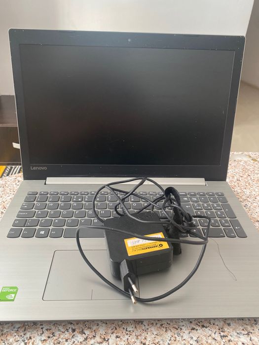 Laptop Acer – funcțional, doar Windows necesar