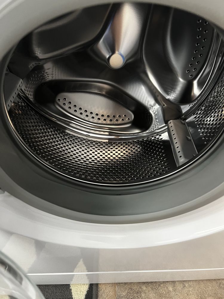 Пералня Indesit IWC 60851