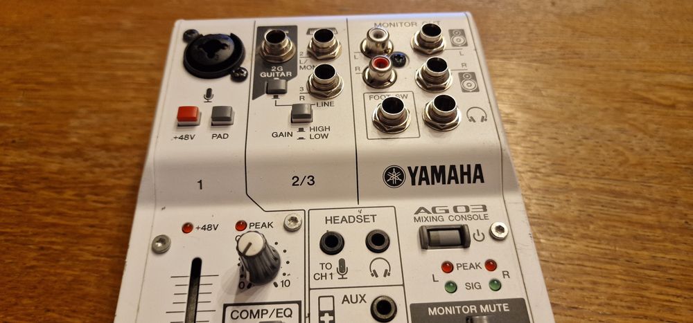 Mixer audio Yamaha AG 03