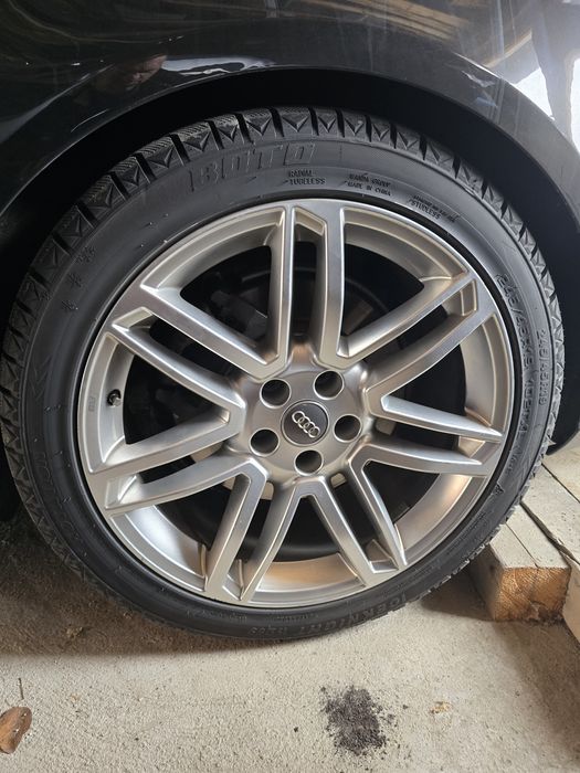 19ки оригинални джанти с зимни гуми