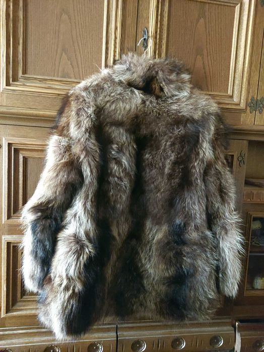 Haină din piele cu Blană Naturală de Raton