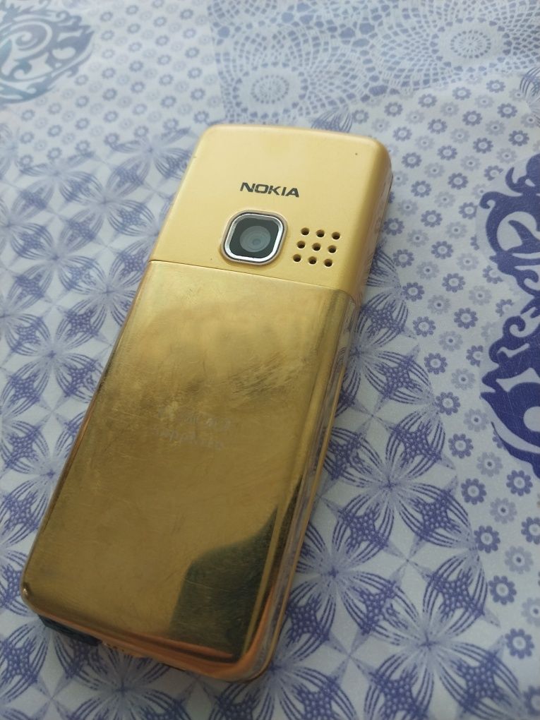 Продам Nokia 6300