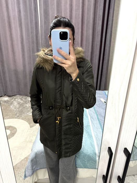 Новая куртка с мехом. Привезли из Америки Нью-Йорка супер качество