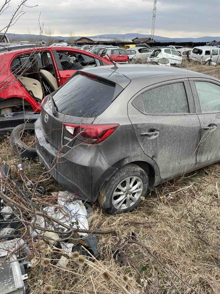 Mazda 2 2017 1.5 d  на части