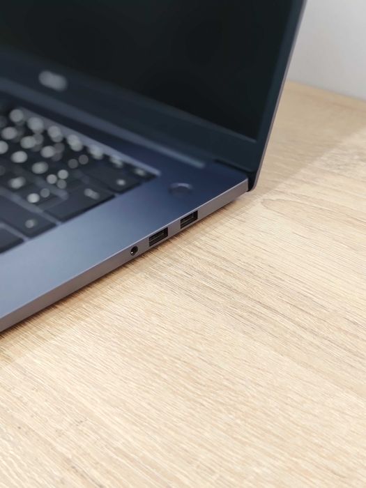Huawei MateBook D15/Core i3-10110U/8GB DDR4/SSD 256GB/15.6”IPS Full HD