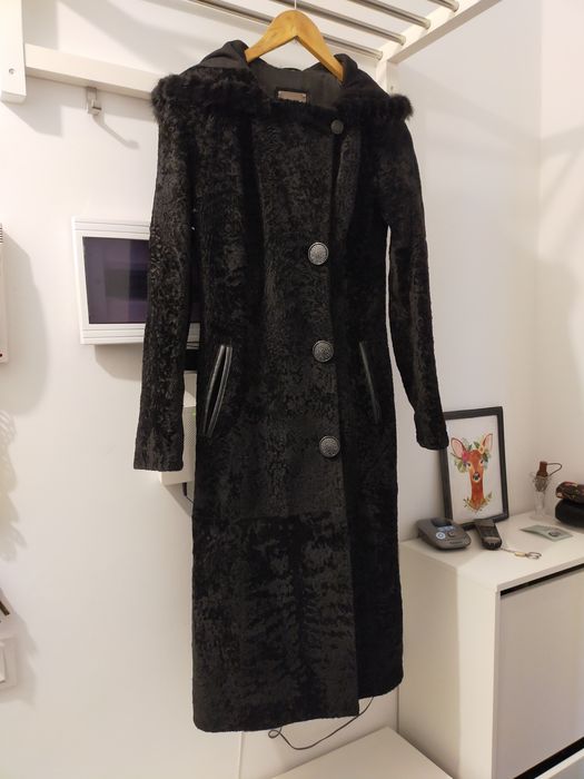 Шуба каракулевая