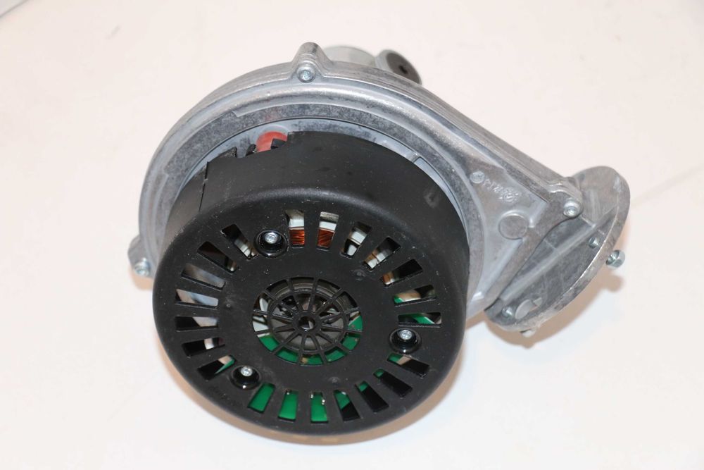 Ventilator Ebmpapst NRG118/0800-3612 centrala Ariston Clas Premium Evo