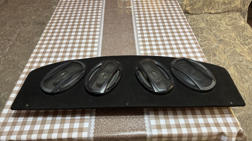 Pioneer колонка полка для прора