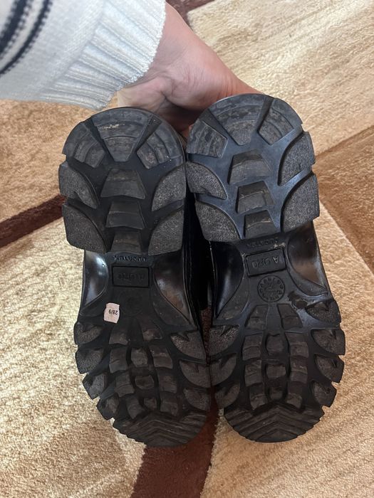 Ghete din piele intoarsa