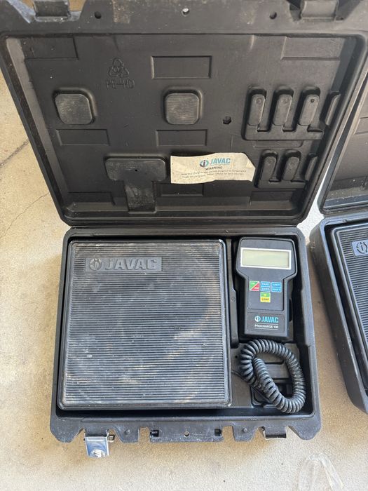 Везна за фреон Javac