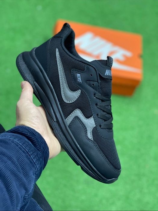 Мъжки маратонки Nike u Adidas