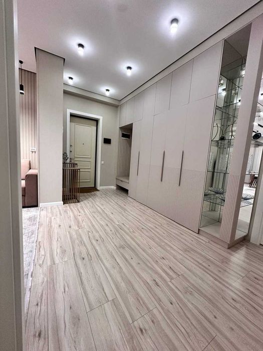 Продам в ЖК Казахстан, 3/6/10 с качественным ремонтом, 88 кв.м