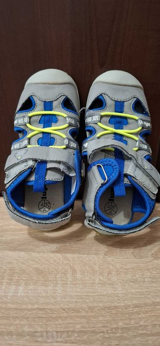 Incaltaminte fete M27 - 28 vezi descrierea