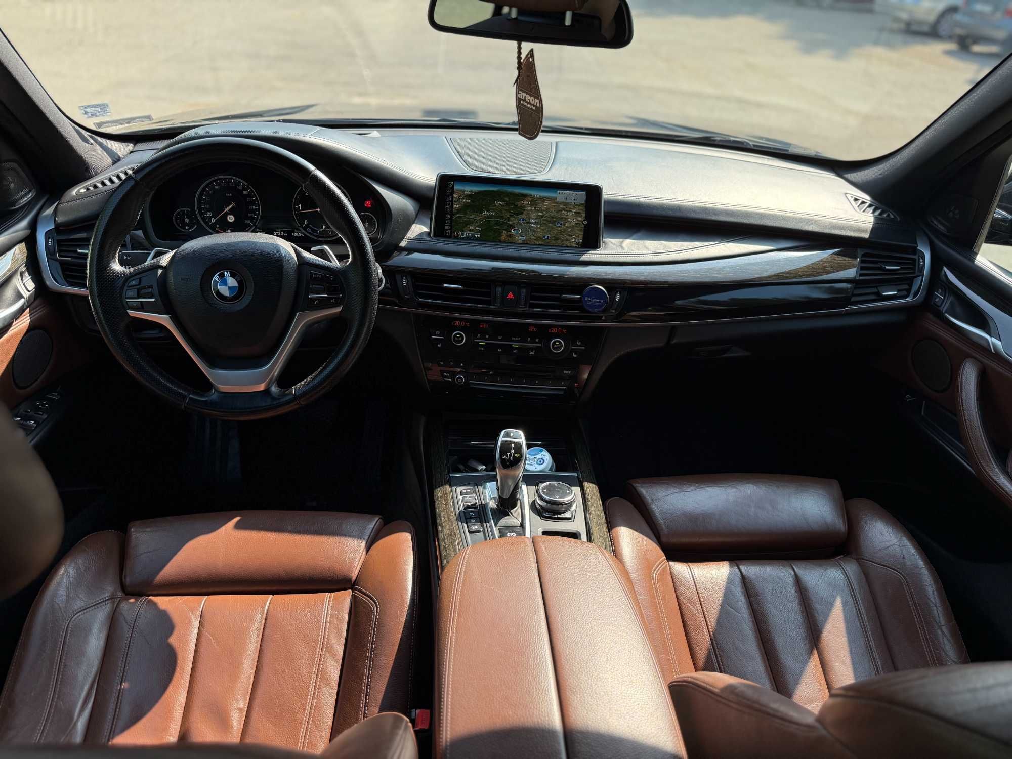 BMW X5 3.0d Individual / напълно обслужен