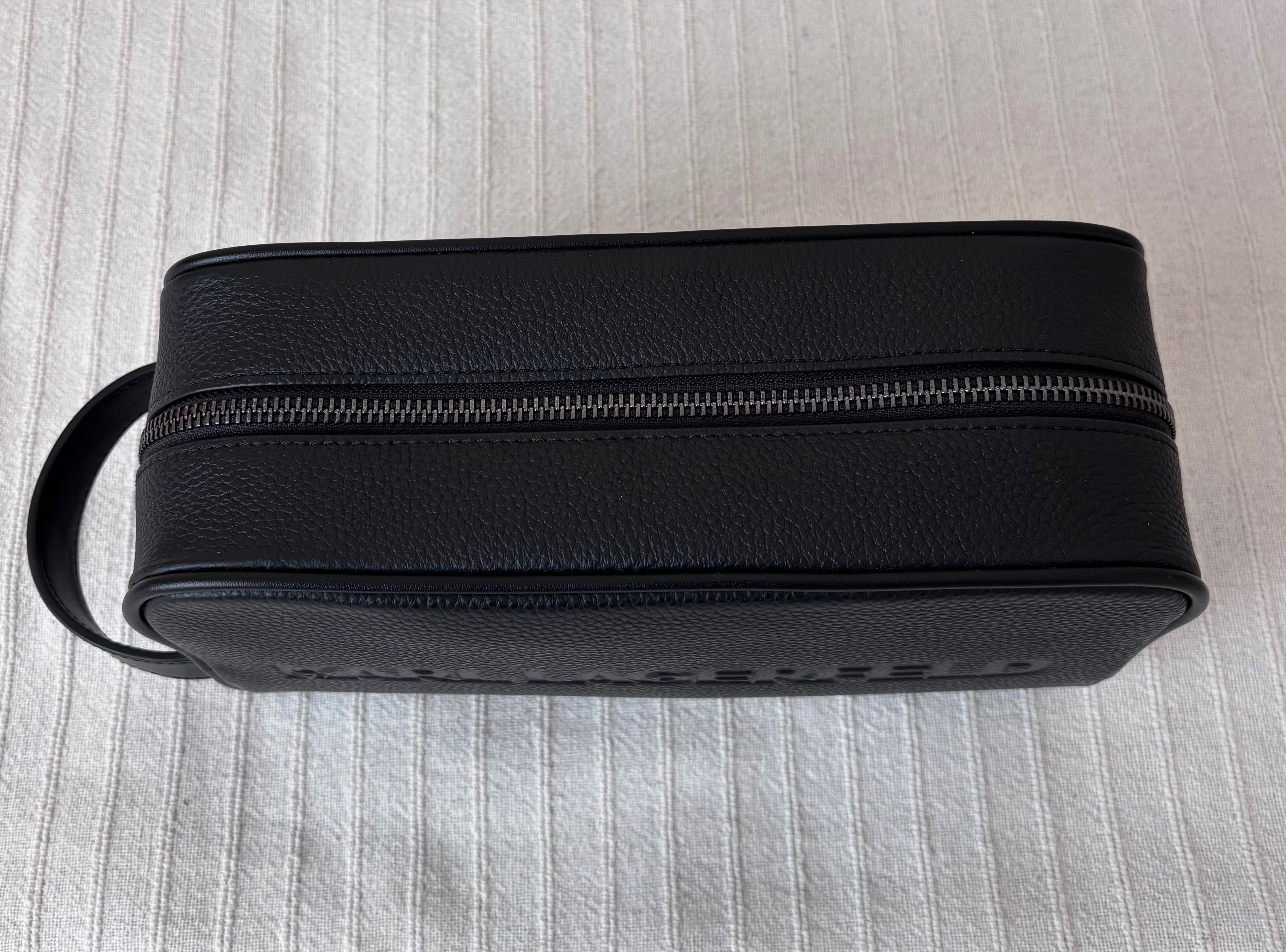 Karl Lagerfeld Wash Bag - чисто нова