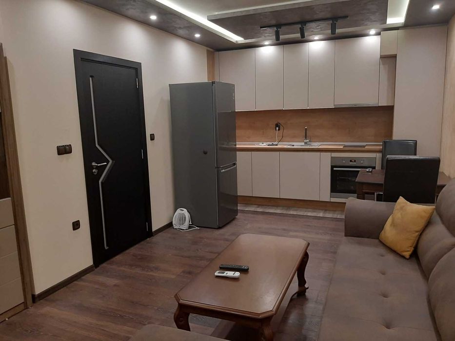 Дава се под наем Двустаен апартамент в София, Витоша - 65 кв.м за 1050 € - Снимка #1