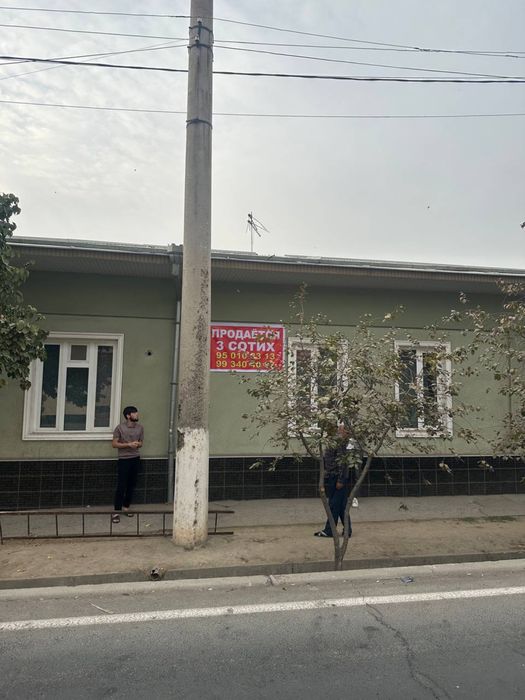 Uchastka sotiladi hovli 3 sotix