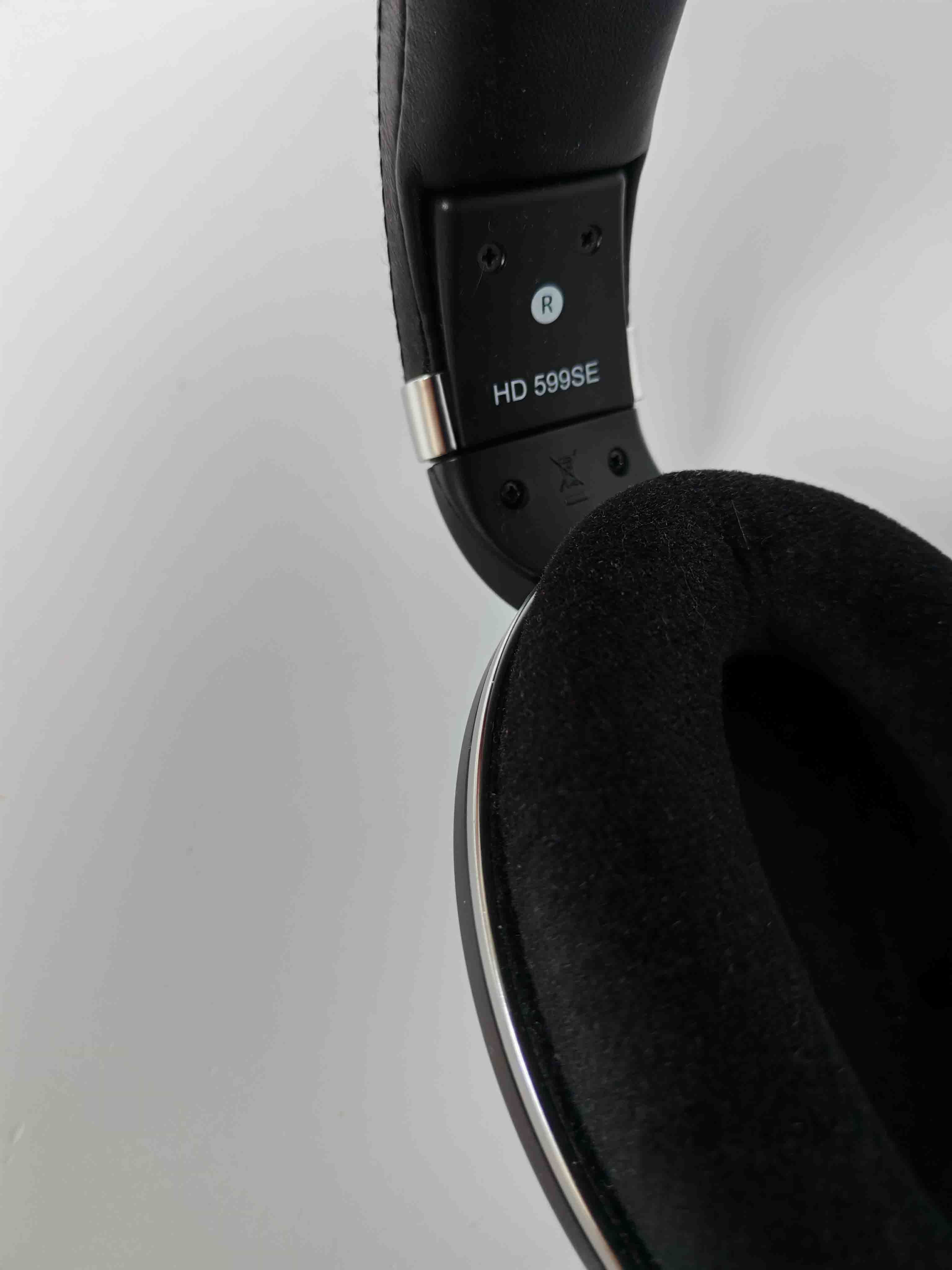 наушники Sennheiser HD 599 Special Edition новые