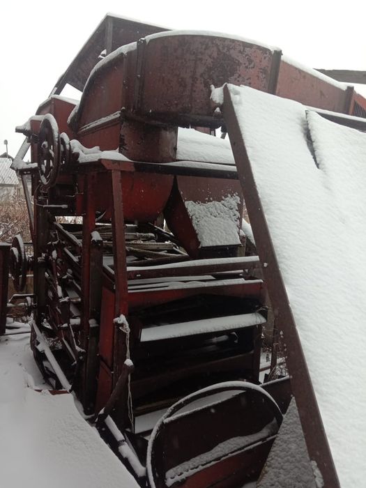 Продам очистительную веялку