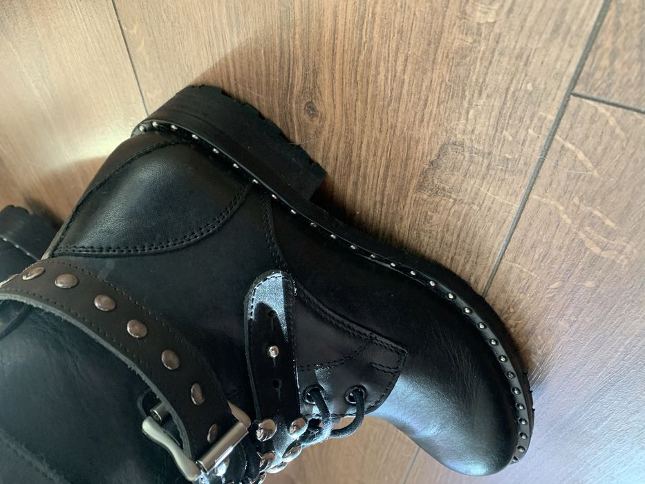 Pinko кожени боти