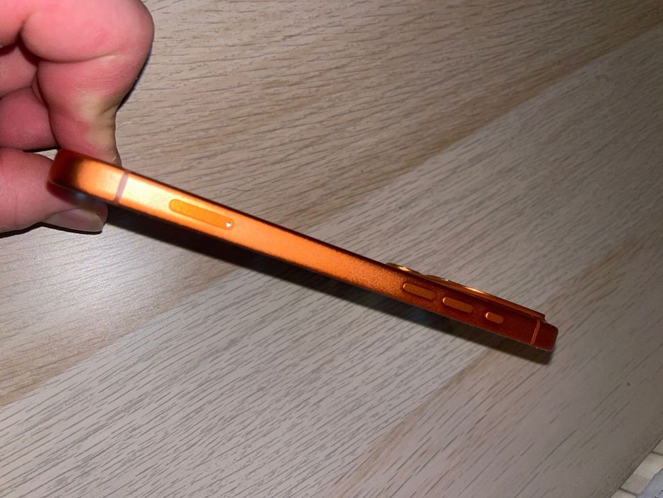 Iphone 17 pro max 1T!  Fake