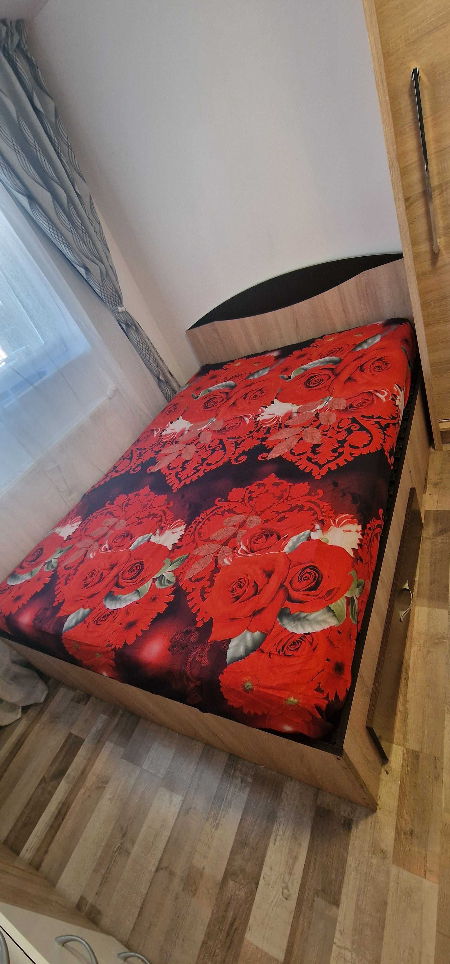 Pat 140×200 cu saltea