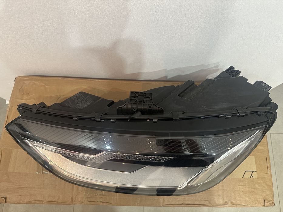 Far stanga audi a4 B9 facelift full led Europa