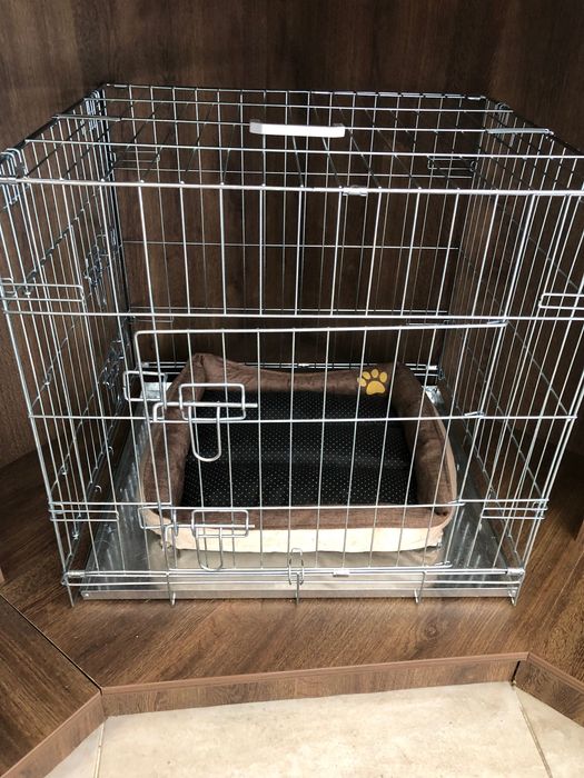 Метална клетка за куче