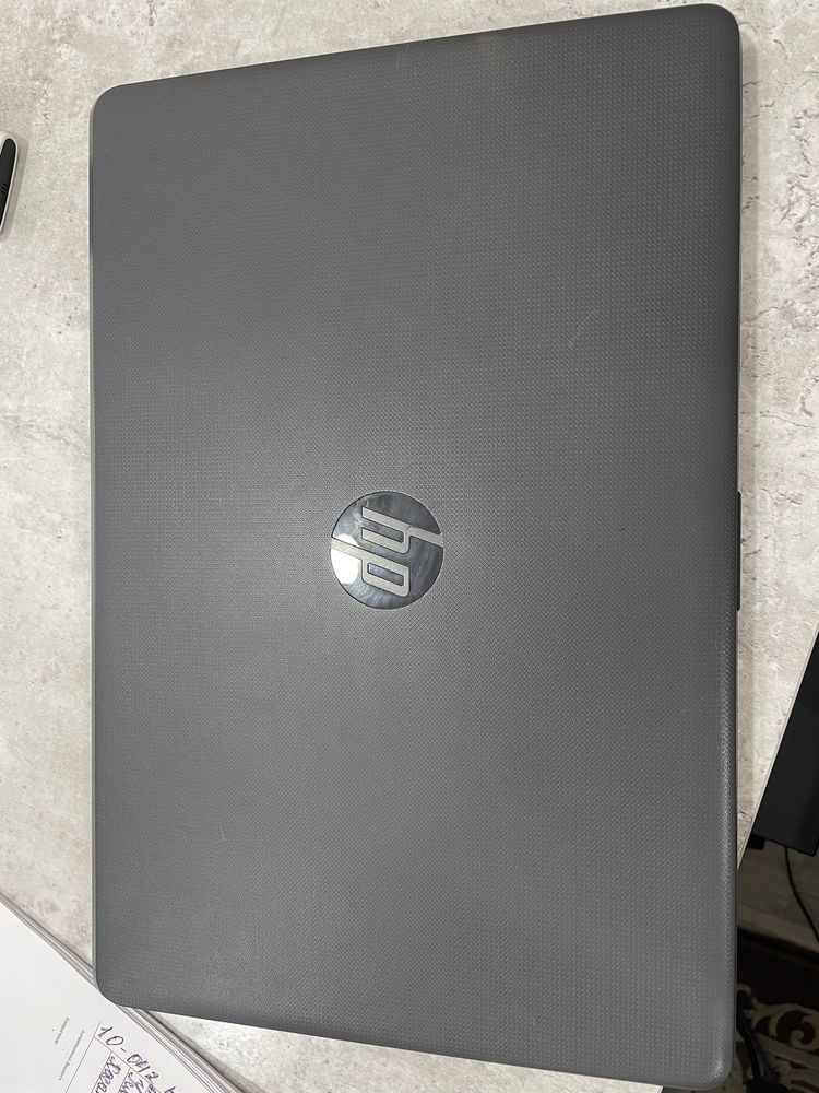 HP notebook sotiladi