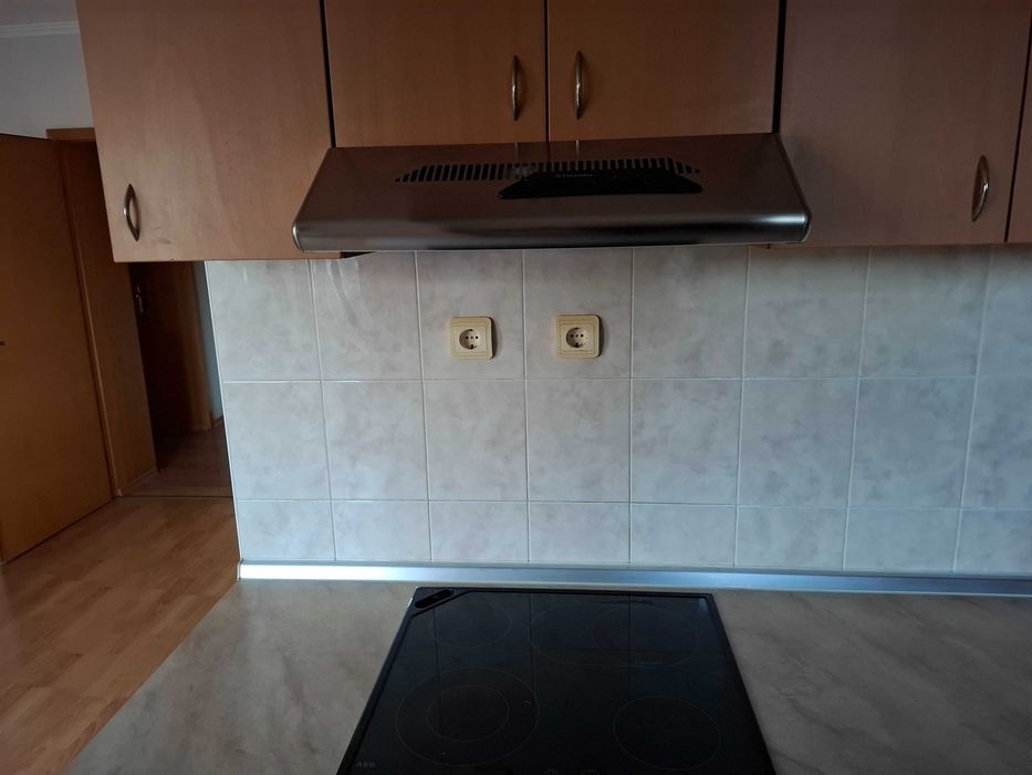 Кухня с ел. Уреди