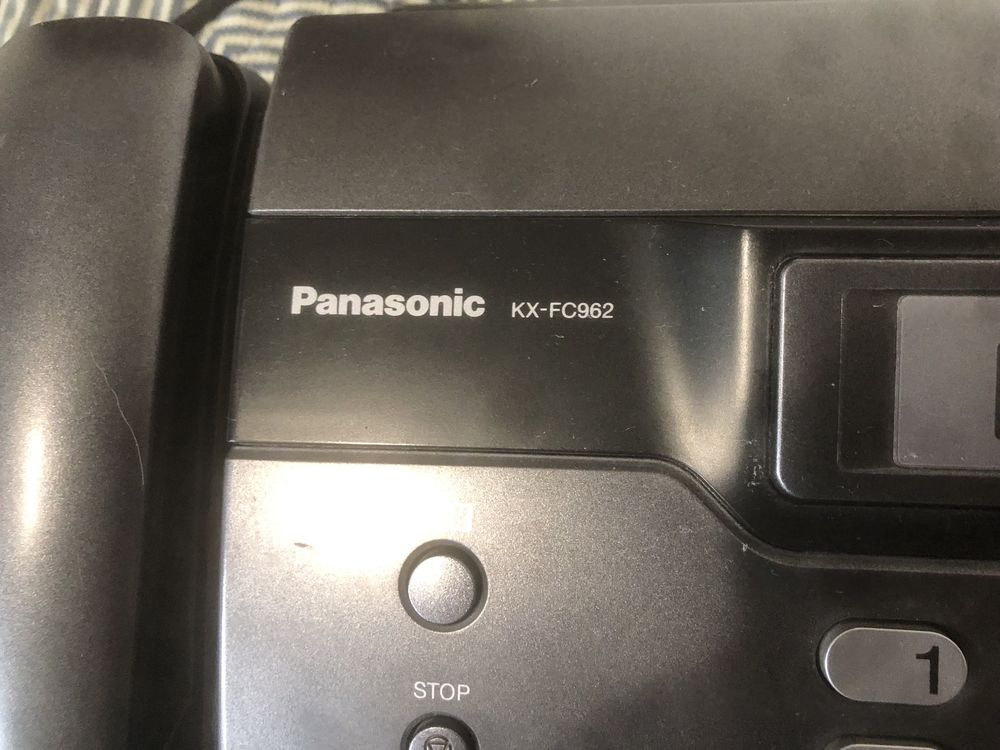 Продается факс на запчасти Panasonic KX-FC962