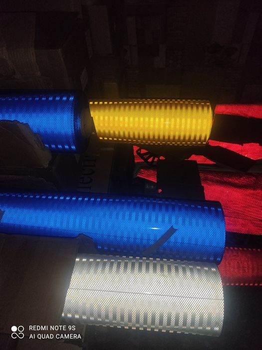 Aks. Ettiruvchi plyonka