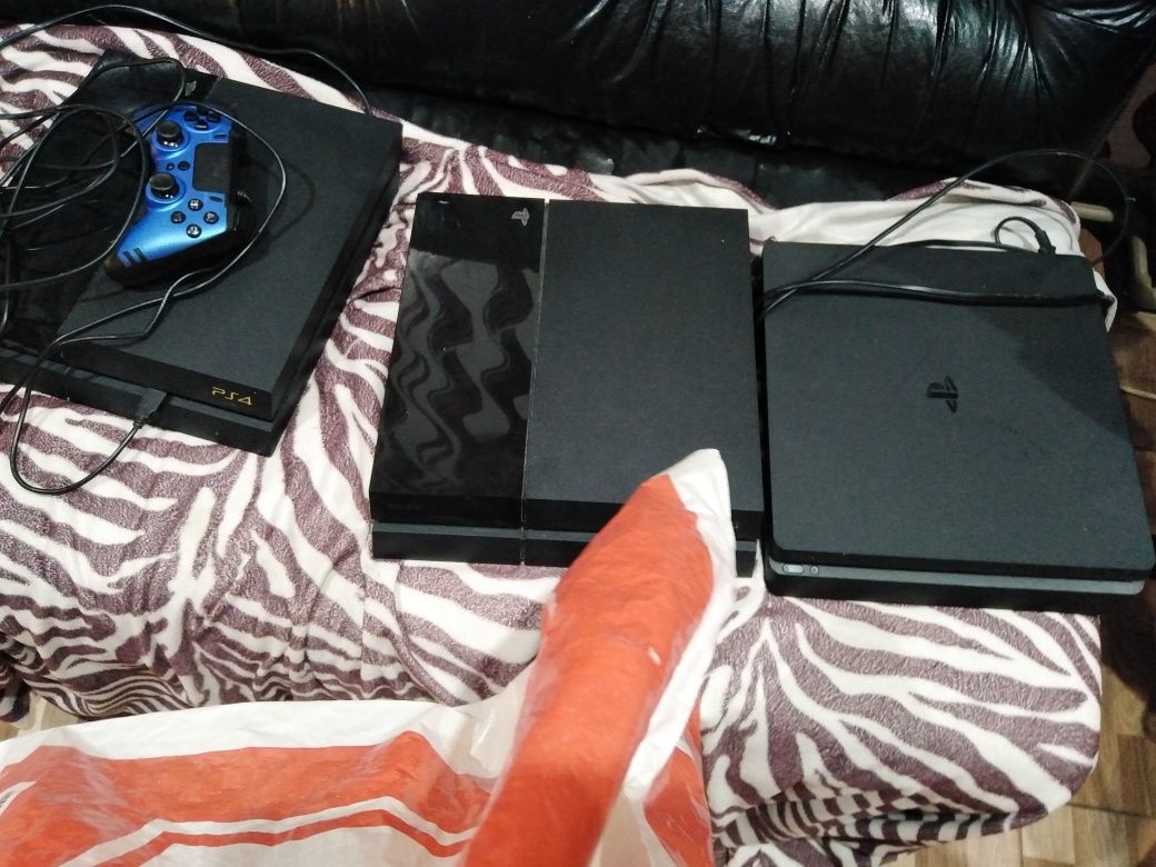 PlayStation 4 Slim