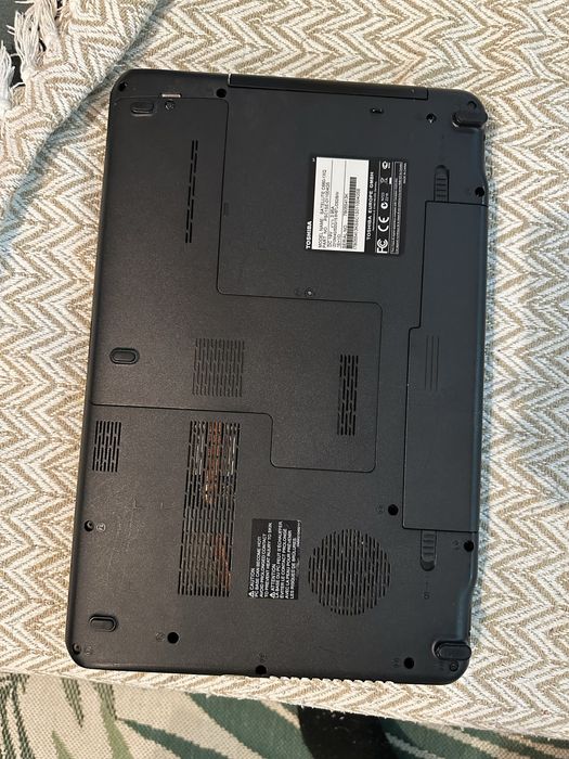 Vand leptop Toshiba