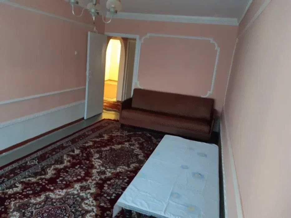 2-3 xonalik uylar ijaraga beriladi. Va sotiladi