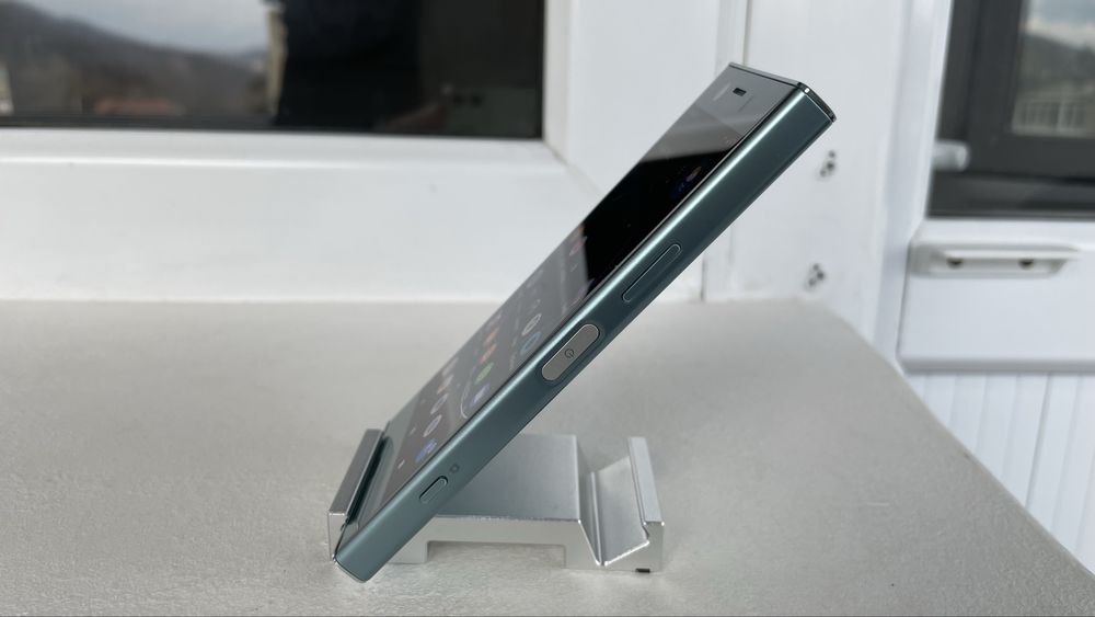 Sony Xperia XZ 1 Compact 160Gb, ca nou