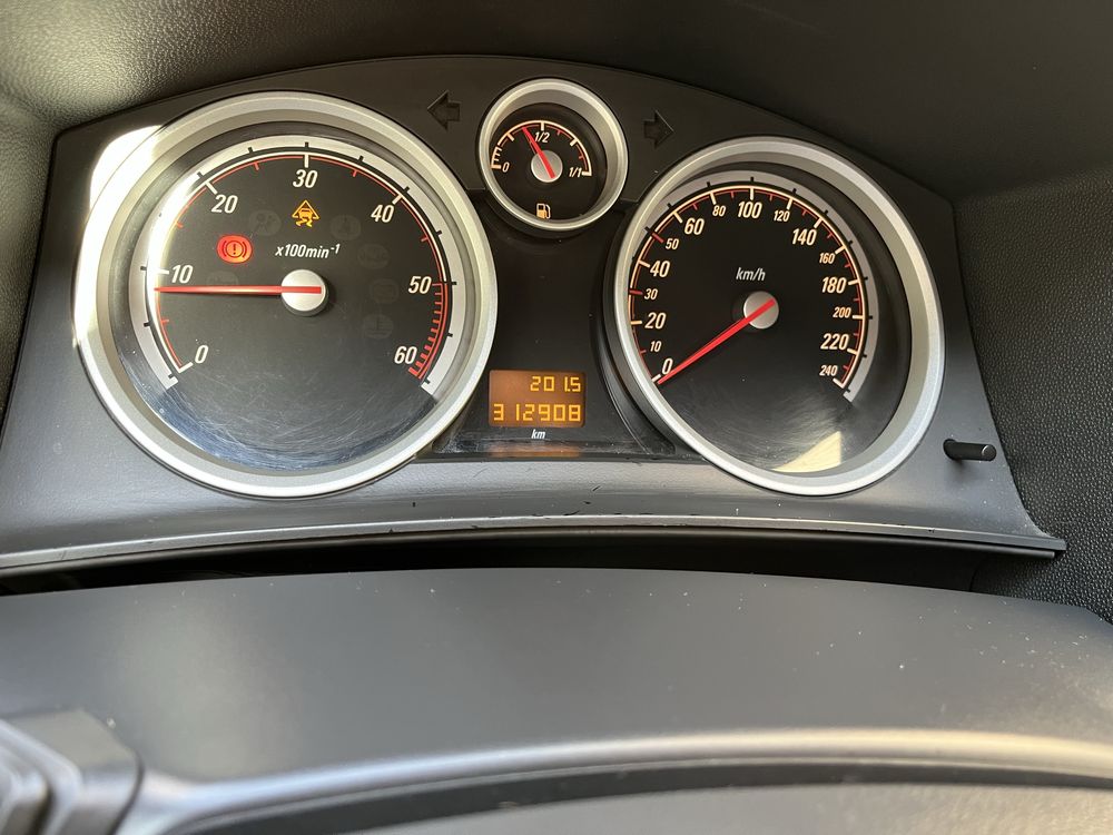 Vand opel asta h 1.9 GTC