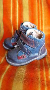 Обувь ботинки для мальчика (на 1-2 года)