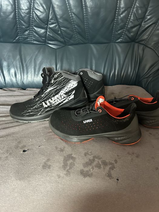 Vand bocanci  uvex si atlas