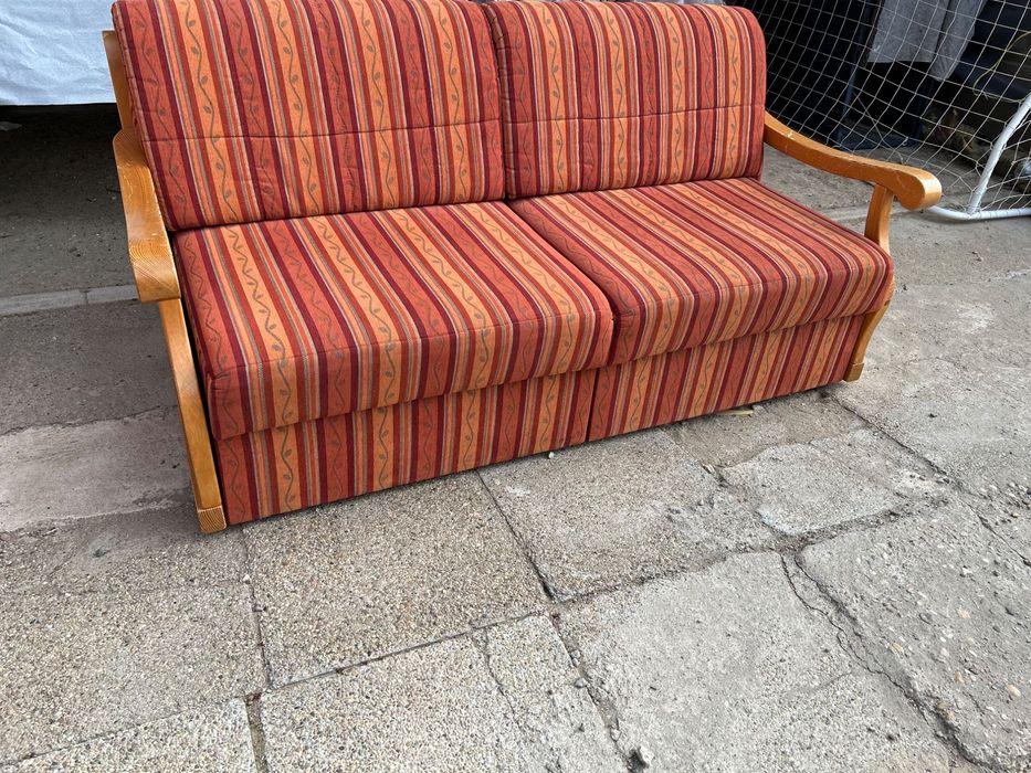 Canapea extensibila lemn masiv