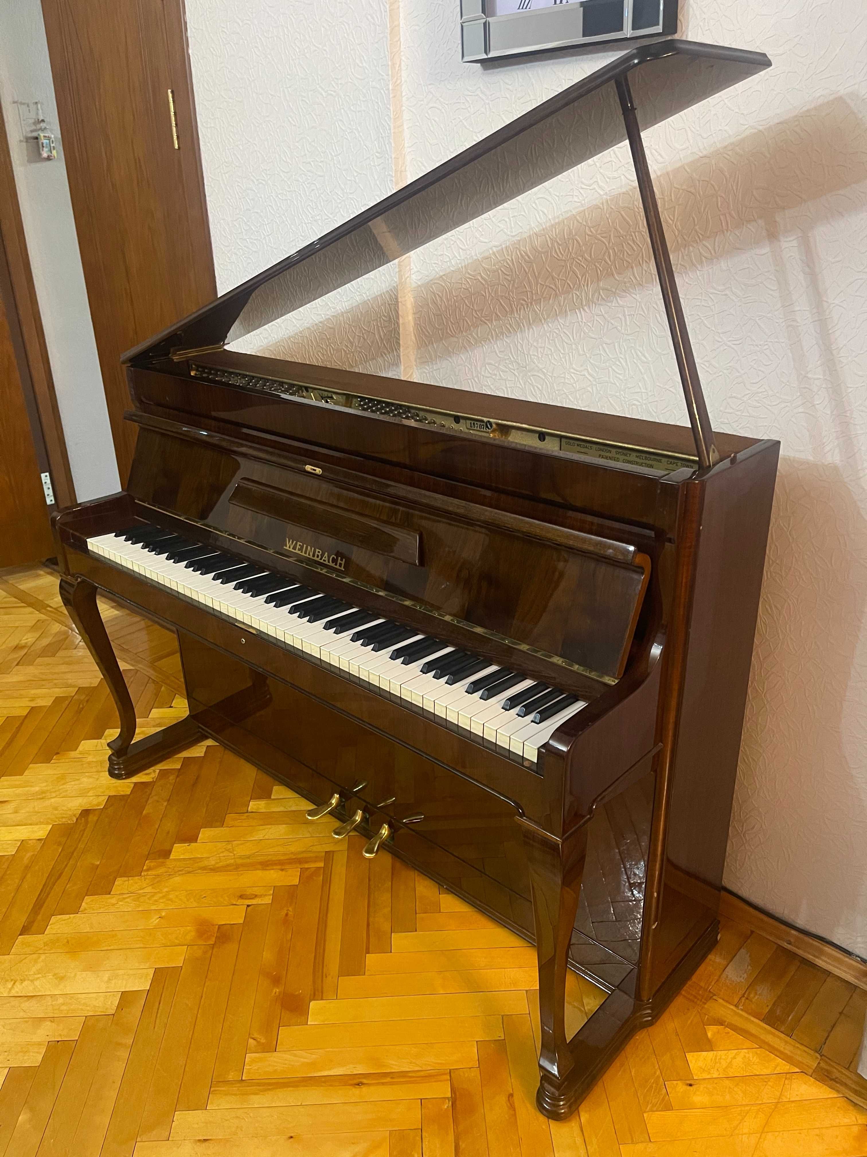 Weinbach - фортепиано