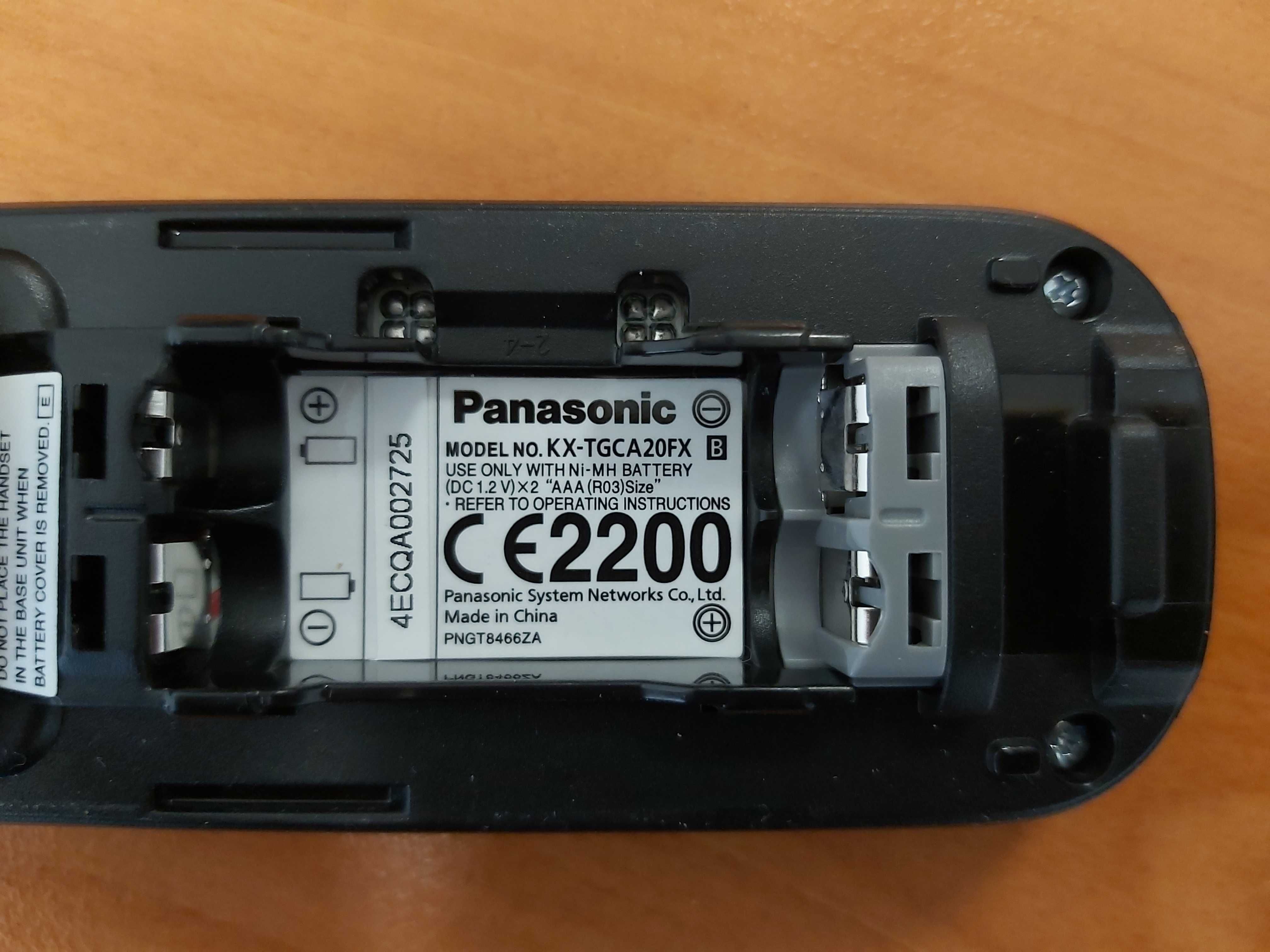 Продавам домашни радиотелефони Panasonic 3 бр.