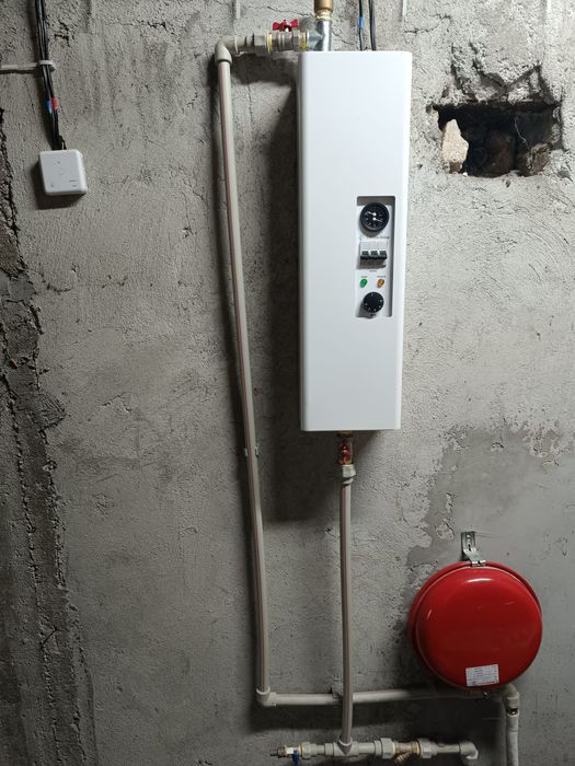 Електрически котел с вградена помпа