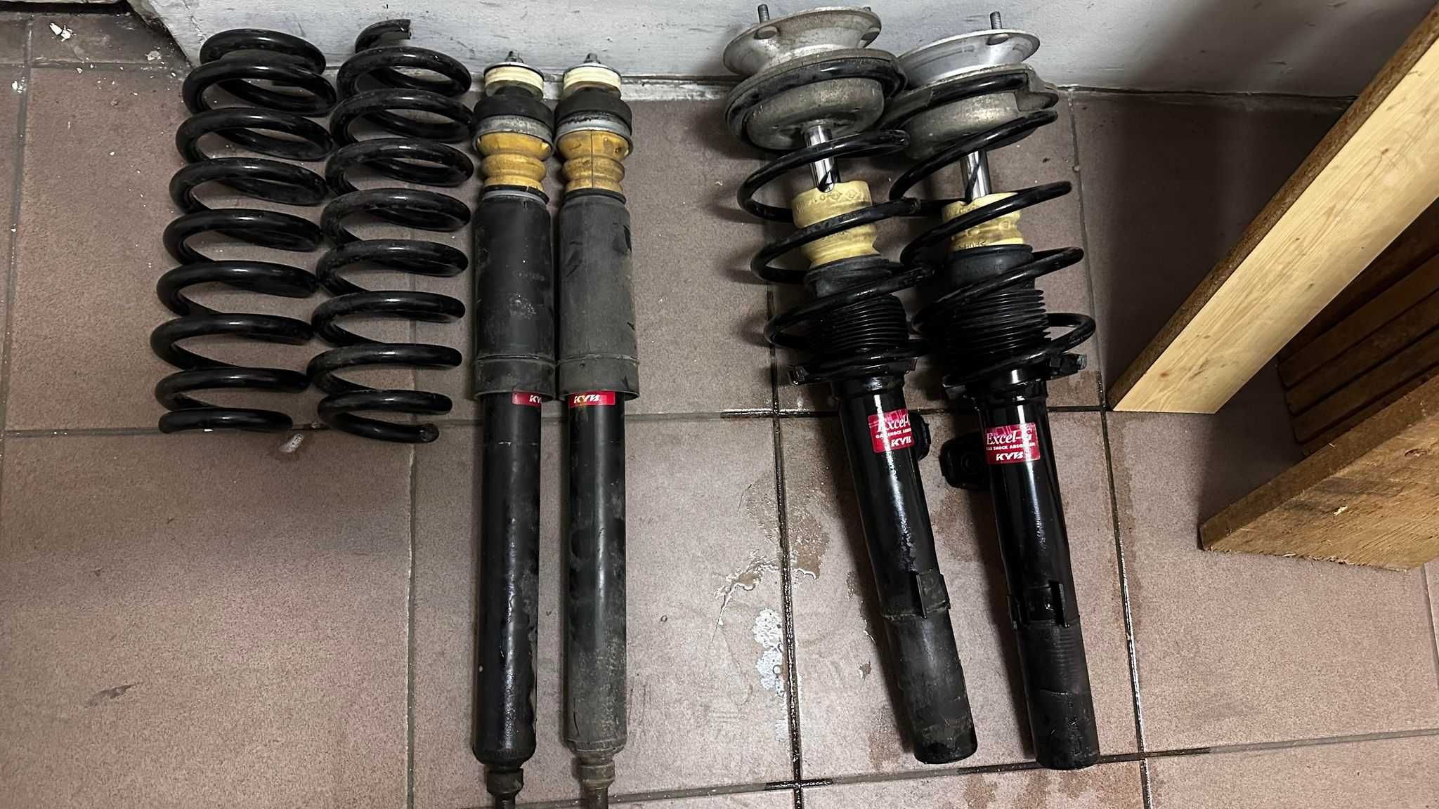 Amortizoare, arcuri Suspensie KYB BMW SERIA 3 e90/91