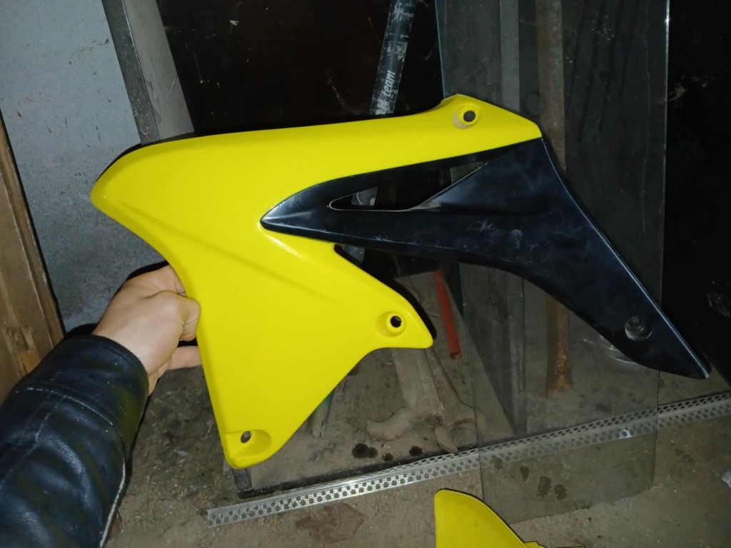 Кори за Suzuki RMZ 250
