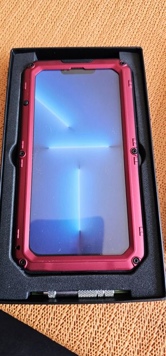 Водоустойчив калъф за iPhone 13pro