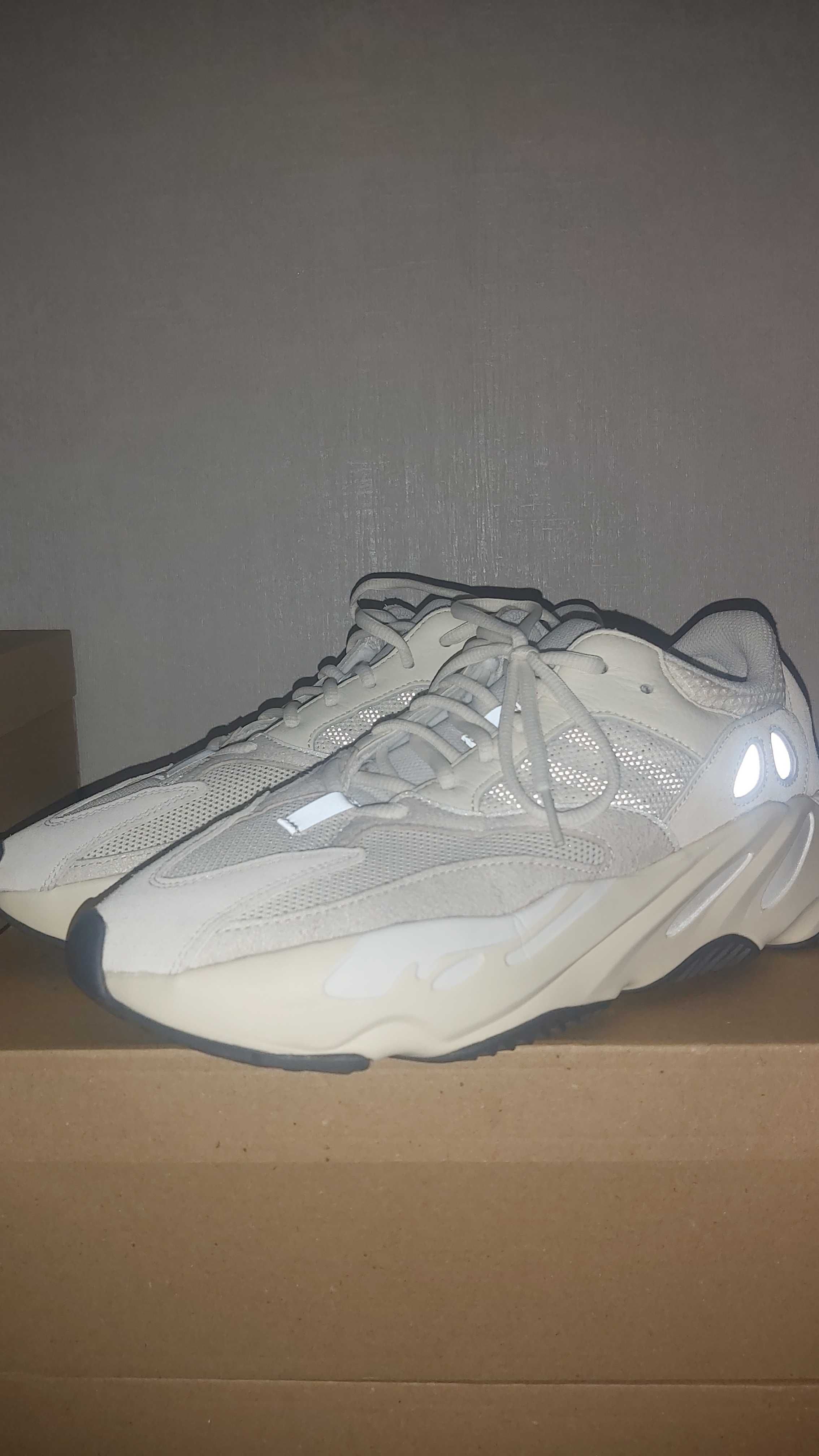 Adidas Yeezy Boost 700 "Analog" - Номер 44 2/3