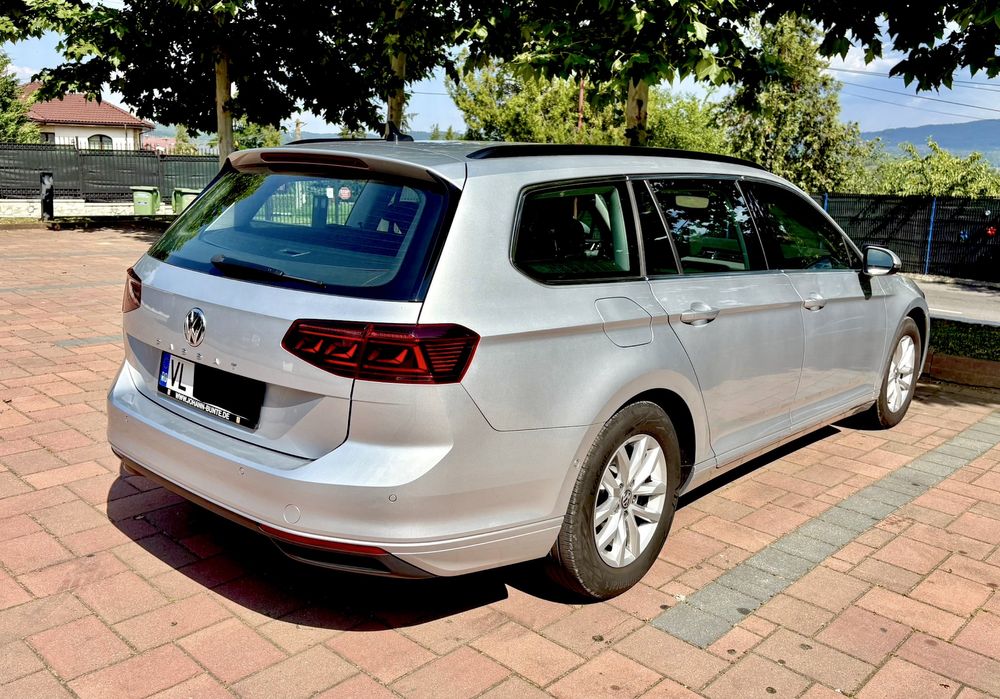 Volskwagen Passat B8/2.0 TDI/DSG7+1/Matrix IQ Light/Impecabila