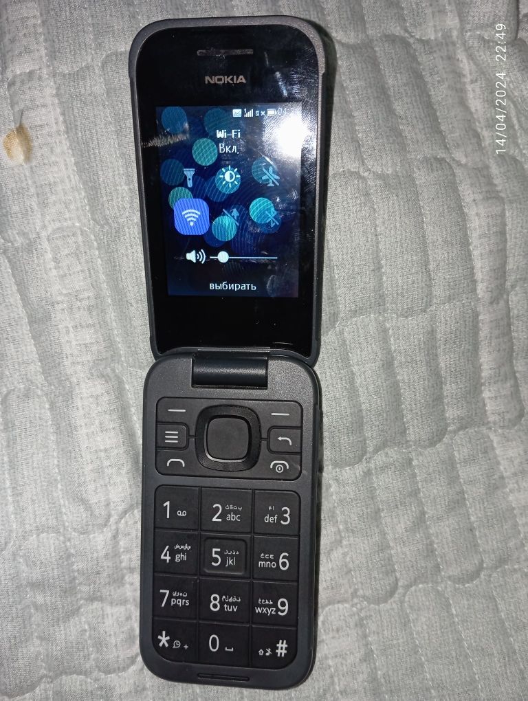 Nokia 2760 Yangidek holati Wfiga ulanadi
